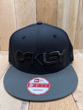 Oakley 9FIFTY New Era Black and Gray Snapback Adjustable Hat Cap